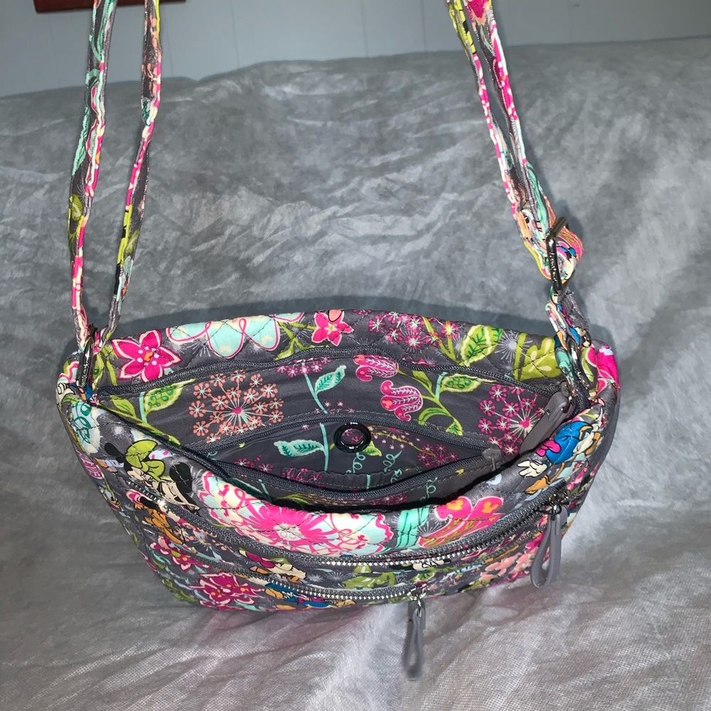 NWT Vera Bradley Disney Iconic Triple Zip Hipster - Picture 3 of 8